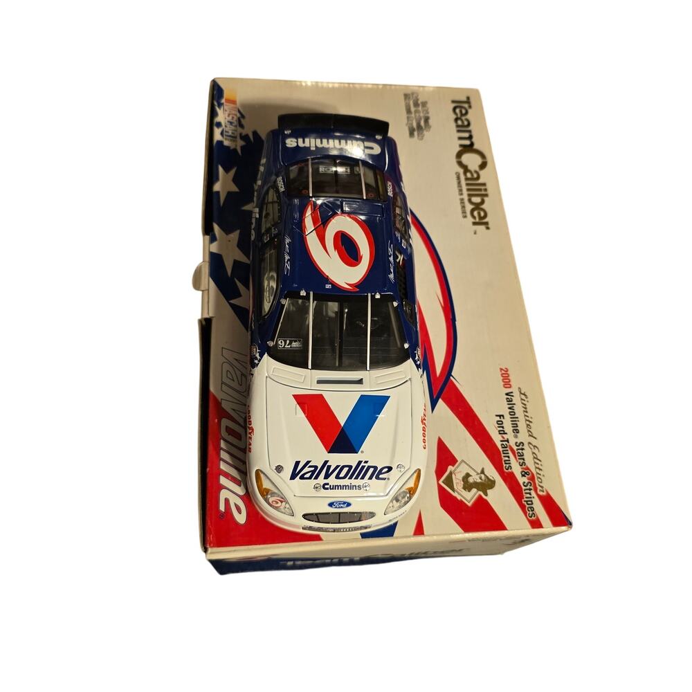 Mark Martin #6 Valvoline 2000 Stars & Stripes Team Caliber 1:24 1 of 5004 Nascar